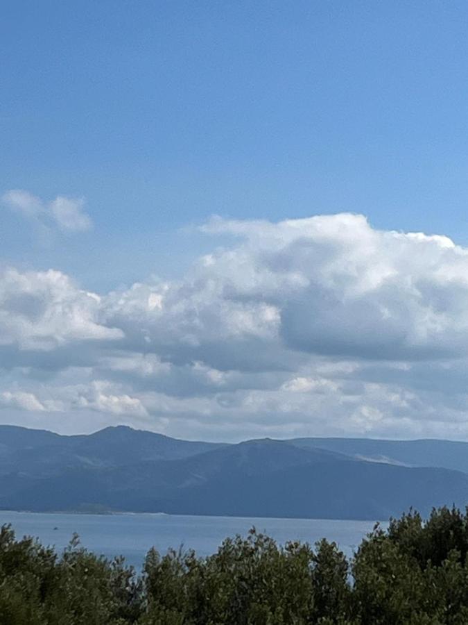 Apartmán Christos Rafína Exteriér fotografie